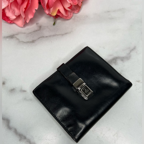 Vintage GUCCI Small Flap Bifold Wallet - Picture 1 of 14